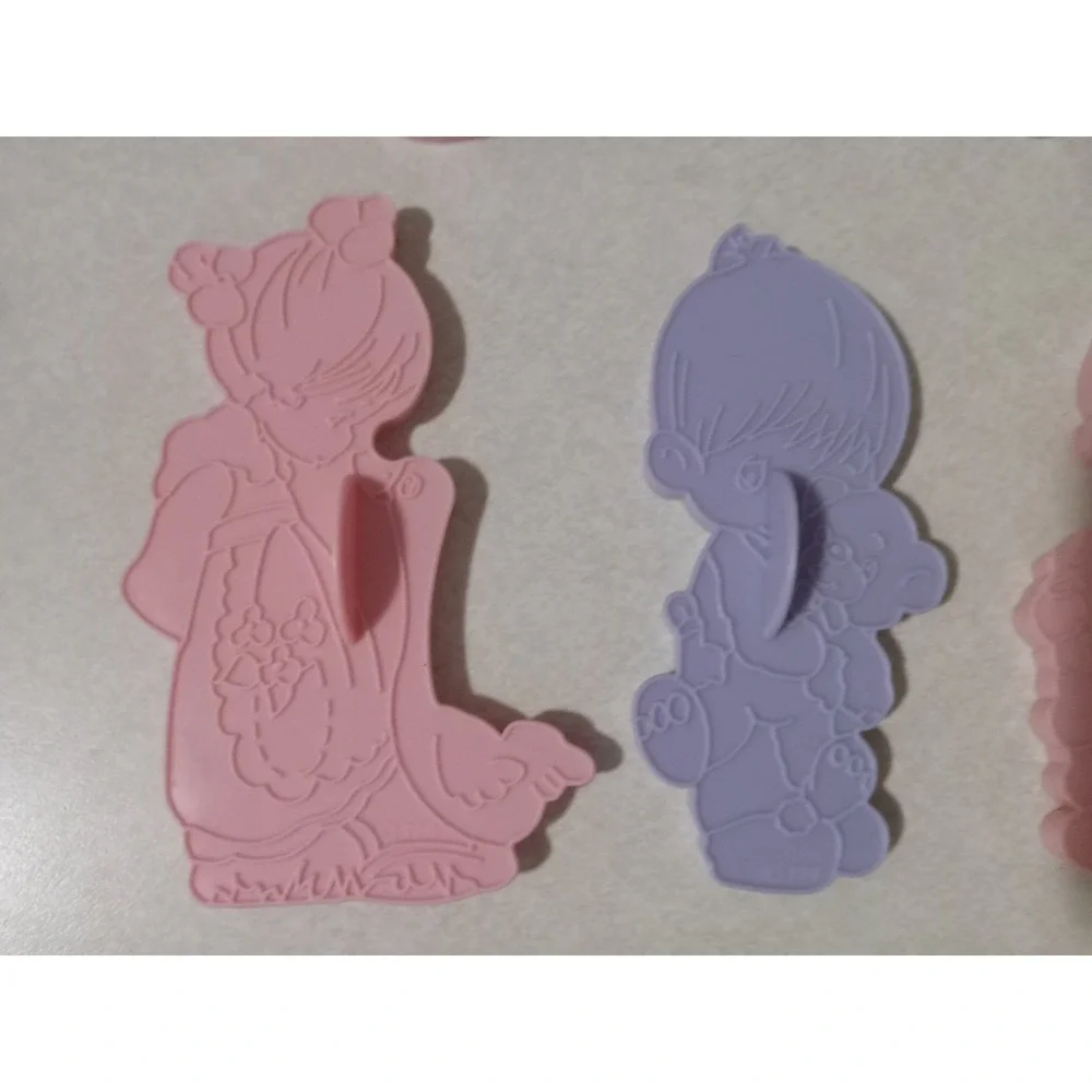 Vintage Lot of 8 Precious Moments Wilton plastic Cookie Cutters / 1993